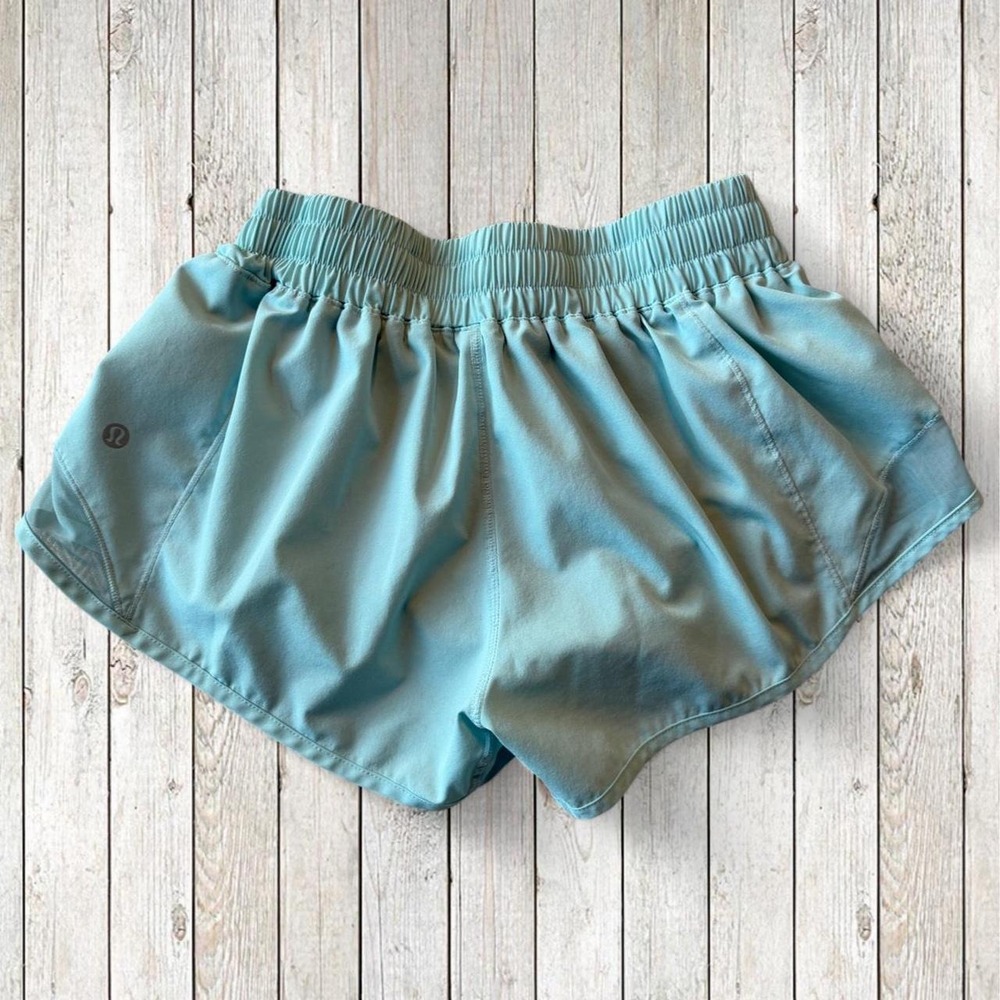Lululemon Women's Size 4 Light Blue Aqua Running Shorts Zip Pocket Athletic